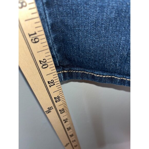Womens Size 16 N62 Dark‎ Wash Denim Capri Jeans - Picture 4 of 9